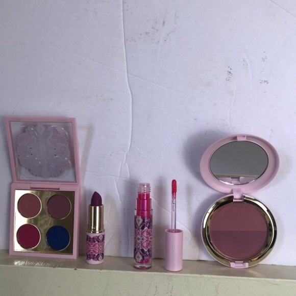 MAC NEW Patrick Starrr Me So Fleek Full Face Kit Lipstick Eye Shadow Blush Gloss - Picture 8 of 16